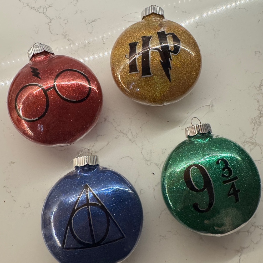 Warner Bros. Harry Potter Glitter Ornaments Collection Red, Gold, Blue, Green